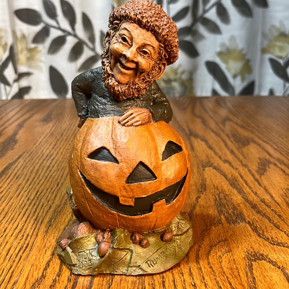 Tom Clark “Rumpkin” Gnome Signed by Artist